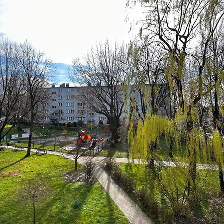 Ferienwohnung Przytulna Kawalerka Z Obiadem W Cenie Bielsko-Biala Exterior foto